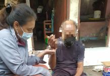 Pantau Kesehatan, Puskesmas IV Densel Sambangi Kediaman Pasien ODGJ Pantau Kesehatan ODGJ