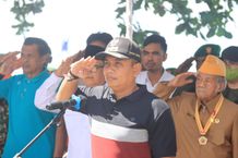 Wabup Ipat Jadi Inspektur Upacara Peringatan Pendaratan Pahlawan I Gusti Ngurah Rai di Air Kuning inspektur upacara