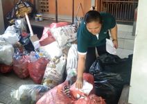 Edukasi Warga Kelola Sampah, Lurah Panjer Ajak Masyarakatnya Pilah Sampah dari Sumbernya kelola sampah