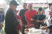 Ketua GOW Kota Denpasar, Ayu Kristi Arya Wibawa Hadiri Gebyar UMKM/IKM BKOW Provinsi Bali Gebyar UMKM