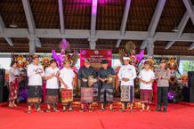 Meriahkan HUT LPD Kesiman, Sebanyak 26 Sekeha Ikuti Parade Baleganjur Bebarongan LPD Kesiman