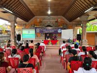 MBKM Bina Desa Kediri Fakultas Hukum Unud Gelar Sosialisasi dan Pelatihan Pengolahan Sampah Rumah Tangga Minyak Jelantah Unud