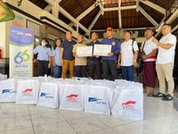 Program Nurani Astra, Grup Astra Bali Serahkan Sembako Kepada KBA Tegehsari dan Br. Pulugambang di Denpasar Nurani Astra