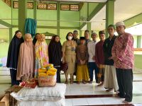 Peringati Hari Otonomi Daerah, Dinsos P3A Bali Serahkan Bantuan ke LKSA di Bali Hari Otonomi Daerah
