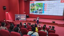 Astra Motor Bali Edukasi #Cari_Aman untuk Tenaga Transportasi di Besakih Besakih