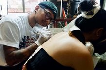 Industri Tato Peluang Bisnis Baru Ekonomi Kreatif, Marmar Herayukti: Tak ada Istilah ‘Mahal’ untuk Sebuah Karya Seni Sangmong Tattoo