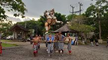 Kolaborasi Balinesia dan Jimbaran Hub, Sajikan Pengalaman Unik Wisatawan di Bali First Lu’au Ogoh-ogoh