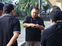 Revitalisasi Pasar Umum, Bupati Tamba Cek Kesiapan Lapangan Dauhwaru Lokasi “Pasar Darurat” Pasar Darurat