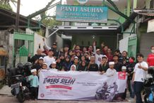 Kunjungi Panti Asuhan, Saling Berbagi dan Tebar Kebaikan Melalui Honda Community Bikers Soleh Honda Community