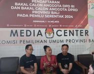 Sambangi KPU Bali, Ni Luh Djelantik Positif Maju DPD RI Ni Luh Djelantik