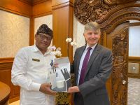 Masa Jabatan Berakhir, Dubes Inggris Owen Jenkins Berpamitan di Kota Denpasar Dubes Inggris Owen Jenkins