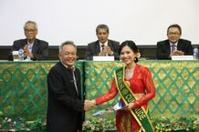 Buktikan Peran Diabetes Mellitus Pada Pasien Gagal Jantung, Oliva Saraswati Meraih Gelar Doktor Unud