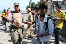 Ciptakan Tertib Administrasi Kependudukan, Disdukcapil Denpasar Gelar Sidak Duktang di Pelabuhan Benoa Pelabuhan Benoa