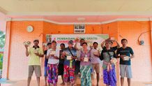 Gerakan Pemberdayaan Petani, Ratusan Pupuk Gratis Dibagikan untuk Petani Karet dan Sawit Pupuk Gratis