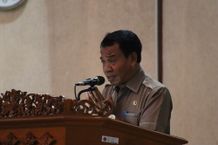PJ Bupati Buleleng Sampaikan Nota Pengantar Ranperda Pertanggungjawaban APBD TA 2022 Ranperda Pertanggungjawaban