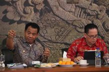 Inginkan Pembentukan Ranperda Sesuai Regulasi, Pj. Bupati Lihadnyana Undang Direktur Produk Hukum Dirjen Otda Otda