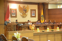 DPRD Provinsi Bali Gelar Rapat Paripurna ke-19, Tanggapi Pendapat Gubernur Terhadap Raperda Penanggulangan Bencana Rapat Paripurna