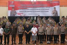 Hadiri Pelantikan Polisi Banjar di Wilayah Hukum Polres Tabanan, Bupati Sanjaya Apresiasi Inovasi Kapolda Bali Polisi Banjar