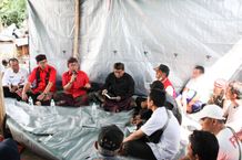 Wali Kota Jaya Negara Tinjau Korban Kebakaran di Dusun Wanasari Korban Kebakaran