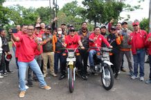 Semarakkan Bulan Bung Karno 2023, Bupati Tabanan Lepas Ratusan Peserta SUNMORGAB Semeton Otomotif Bali SUNMORGAB
