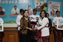 Ayu Kristi Arya Wibawa Sambut Baik Peluncuran Buku Lila Cita Mabasa Bali Mabasa Bali