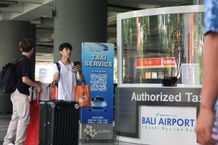 Pastikan Keamanan Pengguna Jasa, Bandara Internasional I Gusti Ngurah Rai Layani 168.712 Pelanggan Moda Transportasi Darat Transportasi di Bandara