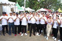 Wali Kota Jaya Negara Lepas Jalan Santai Peringati Harkop Ke-76 Harkop Ke-76