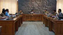 PJ Bupati Buleleng Dorong Dinas dan BUMD Berinovasi Tingkatkan PAD Tingkatkan PAD