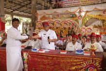 Bupati Tabanan Nyaksi Ngaben Massal Sawa Prakerti Desa Adat Pajahan, Bangga Akan Kekompakan Masyarakat Pajahan