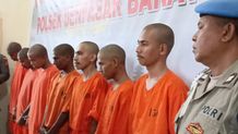 Tim Resmob Polsek Denbar Amankan Tujuh Pelaku Pengerusakan dan Penusukan di Padangsambian Gunung Talang