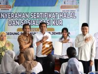 Terbanyak di Bali, 150 Produk Jembrana Terima Sertifikat Halal Terima Sertifikat Halal