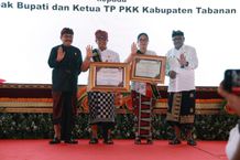 Komit Tangani Pencegahan Stunting, Pemkab Tabanan Sukses Sabet 2 Juara Pertama Tingkat Nasional Pencegahan Stunting
