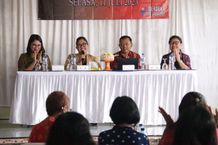 Bunda Paud Tabanan Buka Sosialisasi Transisi PAUD ke Jenjang Sekolah Dasar yang Menyenangkan Transisi PAUD ke Jenjang Sekolah Dasar