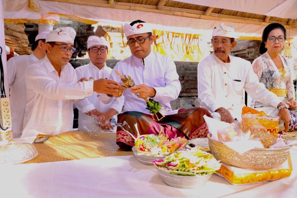 Karya Metatah Lan Atma Wedana Massal