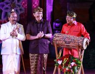 Menkes RI dan Gubernur Bali Buka FSBJ Ke-5, Upaya Motivasi Seniman Lahirkan Karya Seni Modern-Kontemporer Budaya Bali Buka FSBJ Ke-5