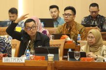 Dukung PLN Lanjutkan Langkah Transisi Energi, Komisi VII DPR: Because PLN Do Really Care BUMN PLN