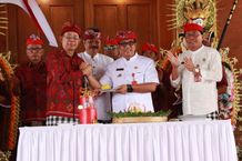 Peringatan Harkop Ke-76, Bupati Sanjaya Tuntut Koperasi Tabanan Semakin Inovatif, Sehat dan Berkualitas Menuju Tabanan yang AUM Peringatan Harkop Ke-76
