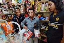 Gandeng Bea Cukai, Sat Pol PP Denpasar Tertibkan Penjual Rokok Ilegal Tanpa Cukai Cukai