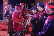 Sebagai Wadah Promosi Budaya Tradisional, Bupati Sanjaya Hadiri Festival Desa Delod Peken Festival Desa Delod Peken
