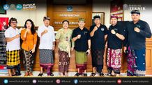 FT Unud Gelar Pengabdian Masyarakat Mengenai Sosialisasi Sampah Berbasis Sumber di Desa Penarungan Badung Unud