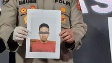 Densus 88 Tangkap Karyawan BUMN Tersangka Teroris Jaringan ISIS Tersangka Teroris