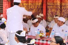Wali Kota Jaya Negara Hadiri Karya di Pura Dalem Pinatih, Padangsambian Wali Kota Jaya Negara