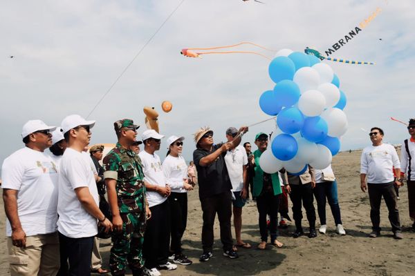 Jembrana Kite Festival Internasional