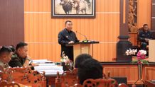 Sampaikan Pendapat Dalam Sidang Paripurna, Bupati Tamba Apresiasi Ranperda Inisitatif DPRD Tahun 2023 Bupati Tamba
