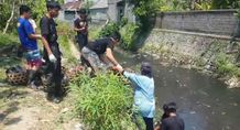 Gandeng Komunitas, Dinas PUPR Kota Denpasar Terus Gencarkan Aksi Bersih Sungai Aksi Bersih Sungai
