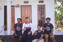 Bupati Suwirta Ajak Masyarakat KK Miskin Semangat Perbaiki Ekonomi Keluarga KK Miskin