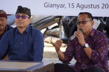 Sinergi dengan Bendesa Adat di Batubulan, PLN Ajak Masyarakat Lapor Bahaya Listrik Lewat PLN Mobile PLN