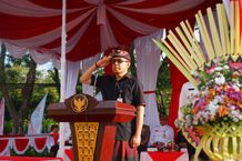 Wali Kota Jaya Negara Pimpin Apel Peringatan HUT Ke-65 Provinsi Bali Wali Kota Jaya Negara