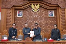 Pembukaan Rapat Paripurna DPRD Kota Denpasar, Wali Kota Jaya Negara Sampaikan Dua Ranperda Kota Denpasar Rapat Paripurna