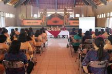 Puluhan Anggota DWP Buleleng Ikuti Sosialisasi Kesadaran Dalam Administrasi Kependudukan DWp